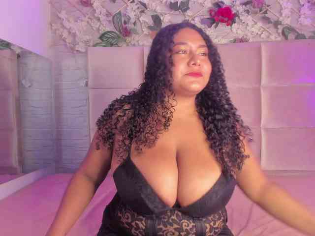 Fallon-1 Live Webcam on BongaCams
