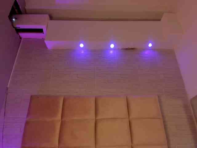 cam adult Fallon-1