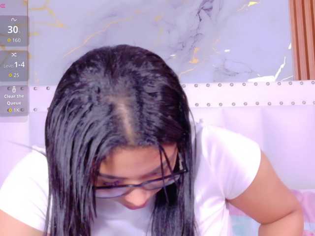 drooling4daddy's BongaCams show and profile