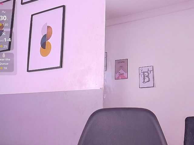 drooling4daddy's BongaCams show and profile