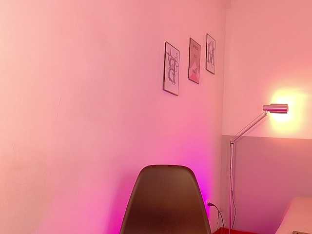 drooling4daddy's BongaCams show and profile