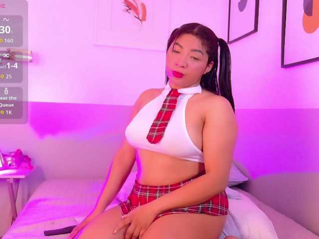 drooling4daddy's BongaCams show and profile