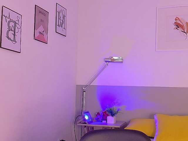 drooling4daddy's BongaCams show and profile