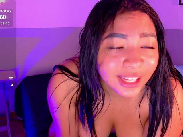 drooling4daddy's BongaCams show and profile