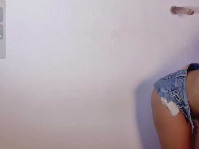 drooling4daddy's BongaCams show and profile