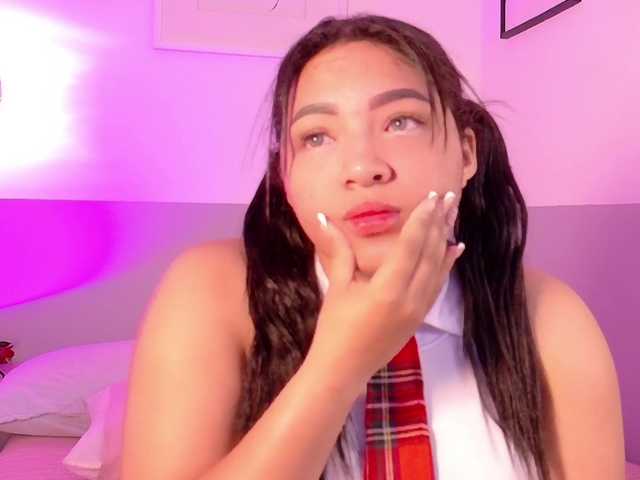 drooling4daddy's BongaCams show and profile