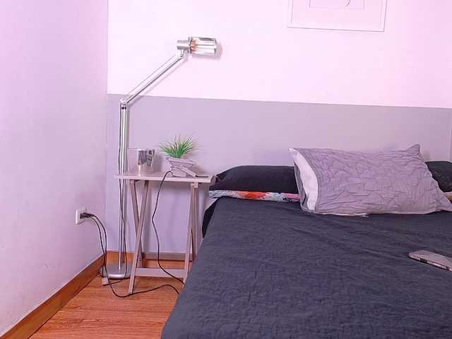 drooling4daddy's BongaCams show and profile