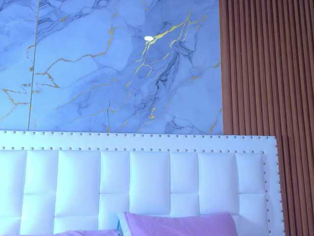 drooling4daddy's BongaCams show and profile