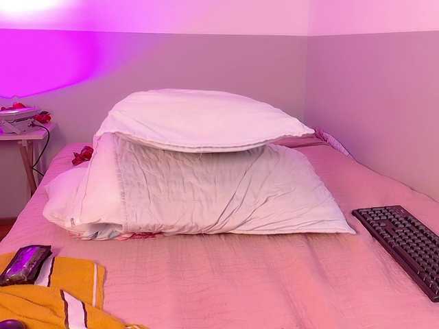 drooling4daddy's BongaCams show and profile