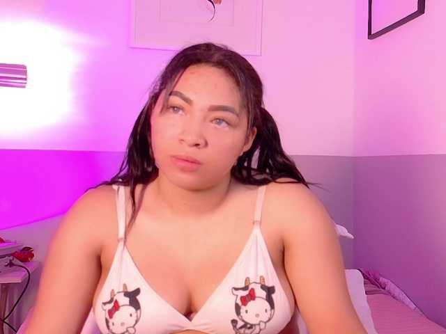 drooling4daddy's BongaCams show and profile