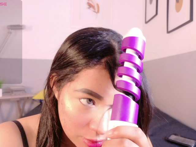 drooling4daddy's BongaCams show and profile