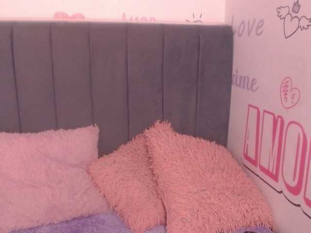 SachaBratz's BongaCams show and profile