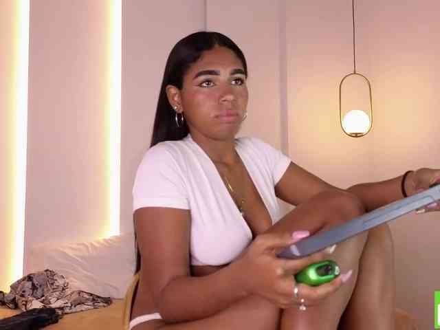 Lana-Starlett webcam