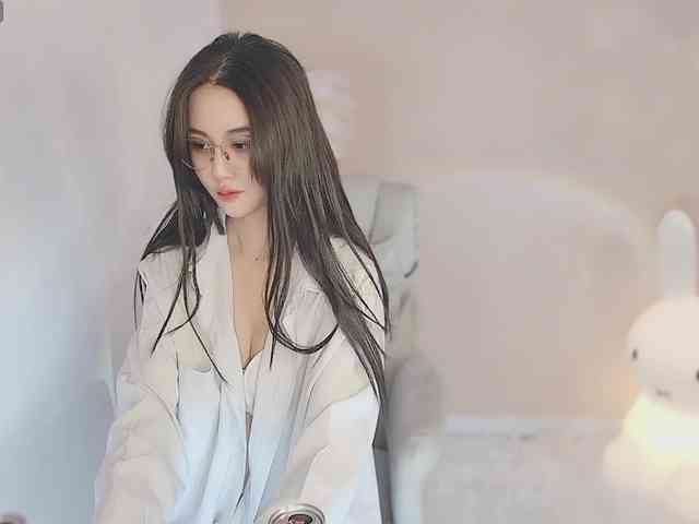 MissYy webcam