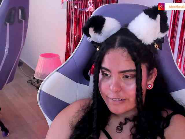 Sophie_Luna webcam