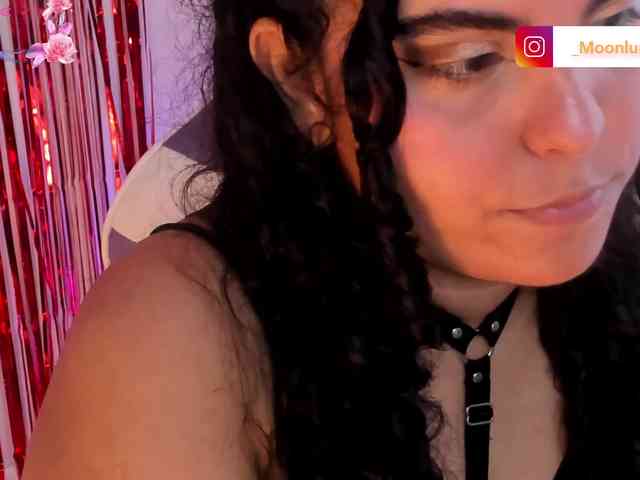 Sophie_Luna webcam