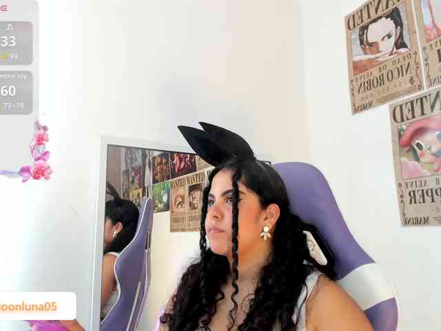Sophie_Luna webcam