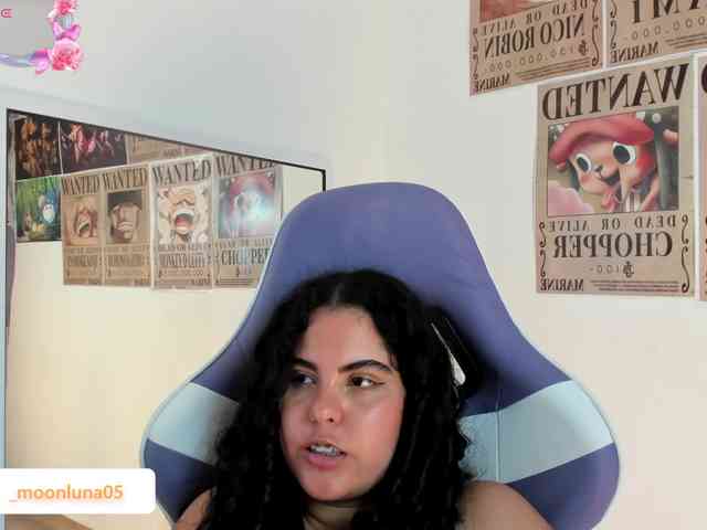 Sophie_Luna webcam
