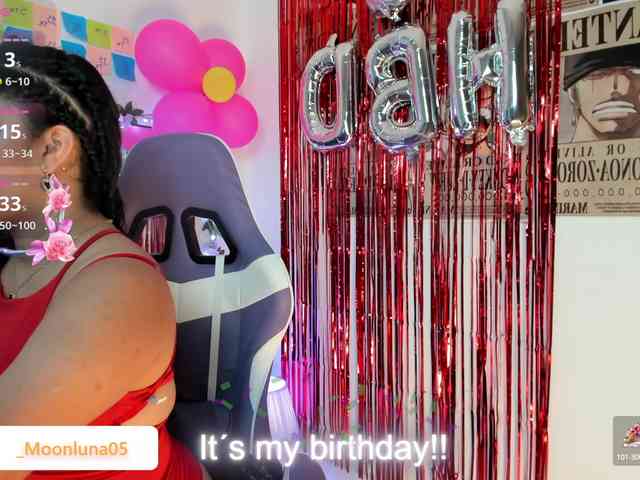Sophie_Luna webcam