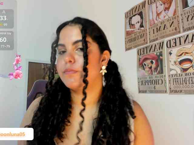Sophie_Luna webcam