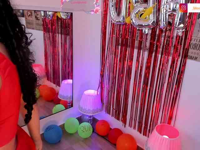 Sophie_Luna webcam
