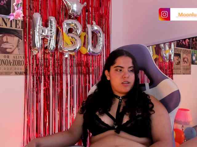 Sophie_Luna webcam