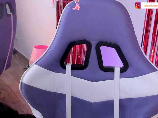 Sophie_Luna webcam