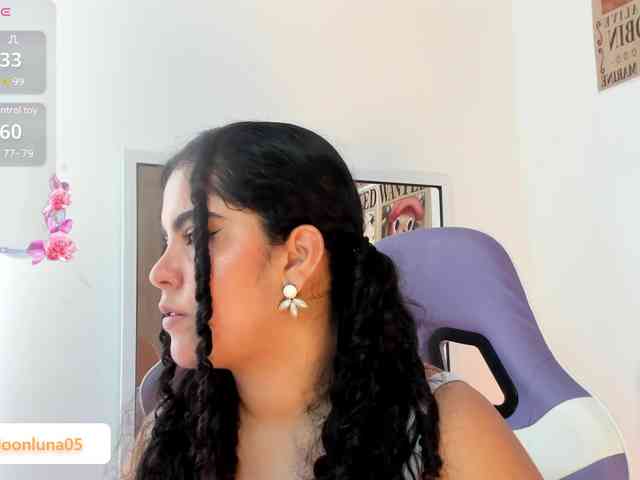 Sophie_Luna webcam