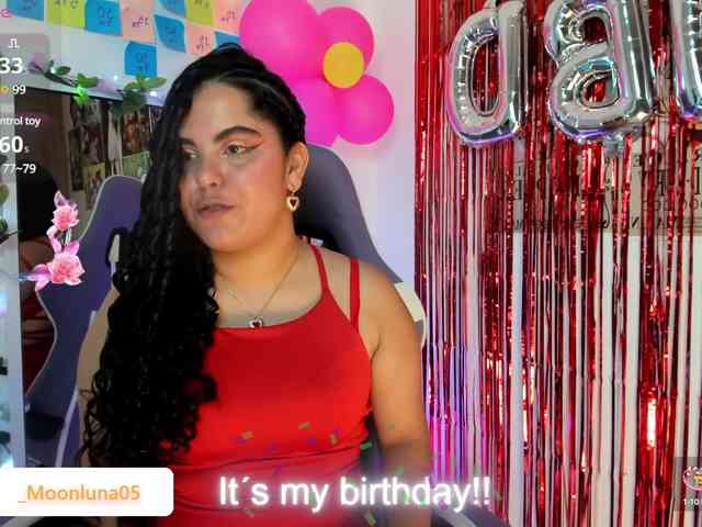 Sophie_Luna webcam