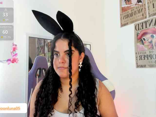 Sophie_Luna webcam
