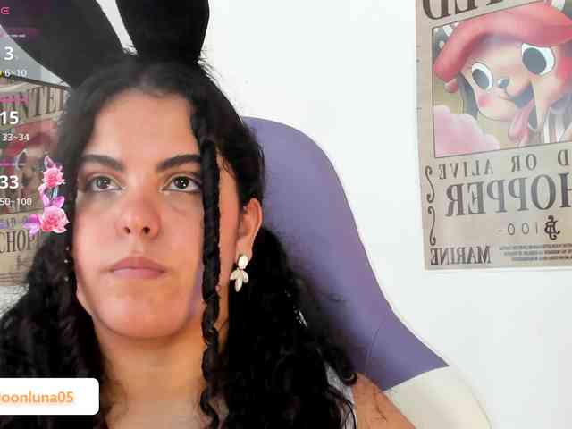 Sophie_Luna webcam