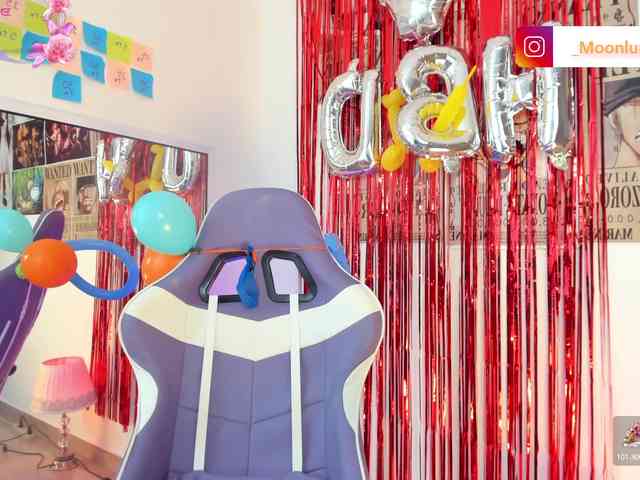 Sophie_Luna webcam