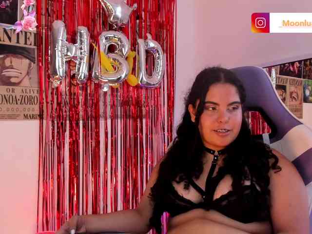 Sophie_Luna webcam