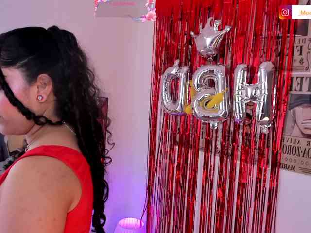 Sophie_Luna webcam