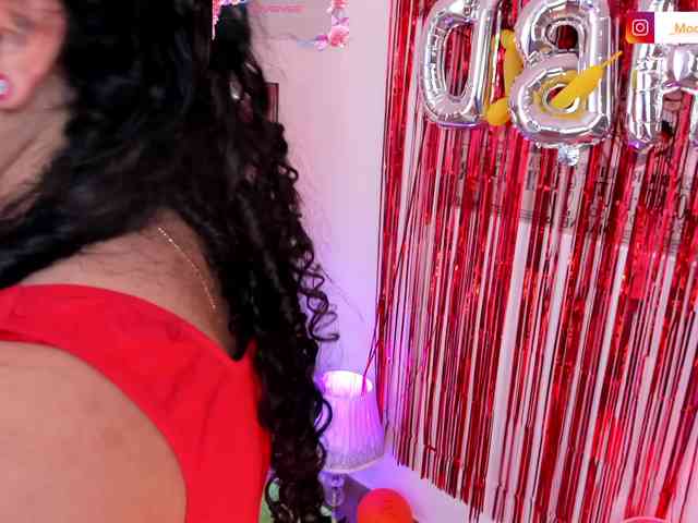 Sophie_Luna webcam