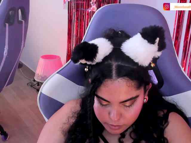 Sophie_Luna webcam