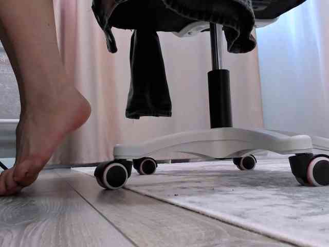 AlexaHarmon webcam