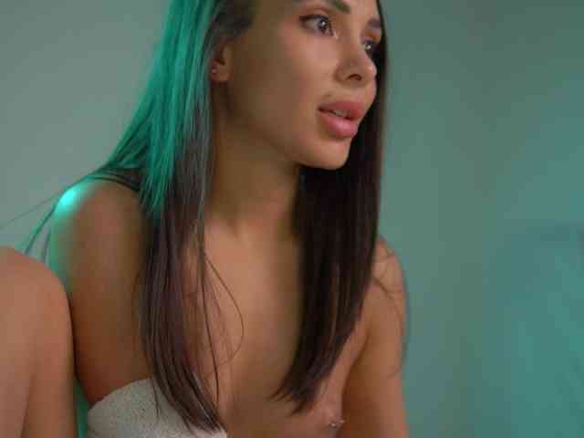 MilaMayy webcam