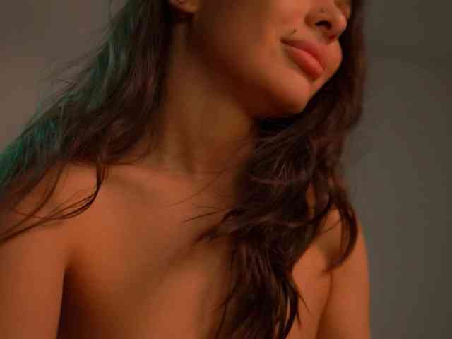 MilaMayy webcam