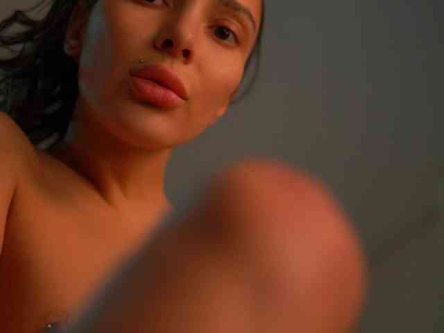 MilaMayy webcam
