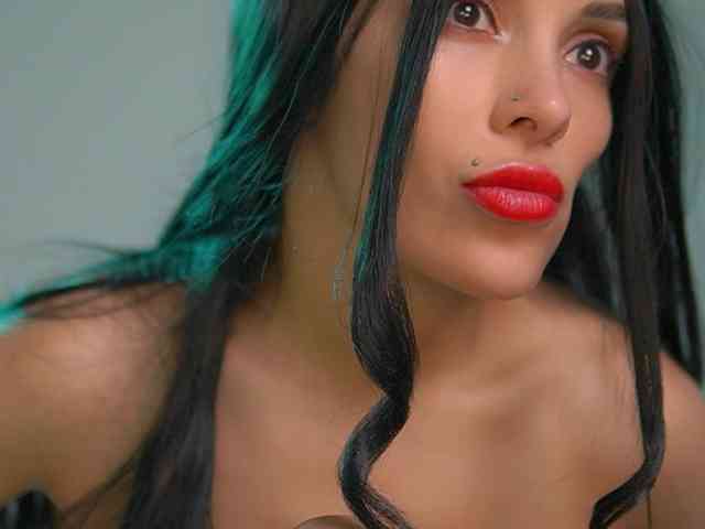 MilaMayy webcam