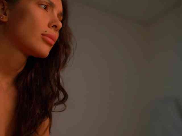 MilaMayy webcam