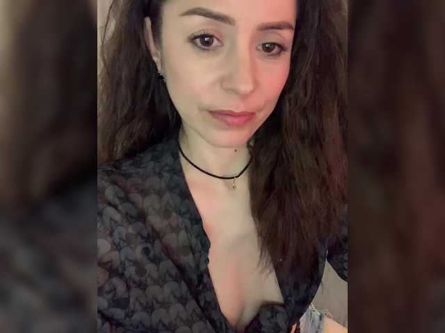 Amy-Lee's BongaCams show and profile