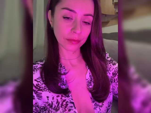 Amy-Lee's BongaCams show and profile