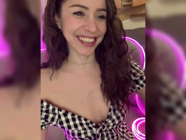 Amy-Lee's BongaCams show and profile