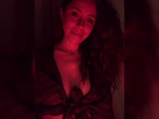 Amy-Lee's BongaCams show and profile