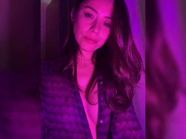 Amy-Lee's BongaCams show and profile