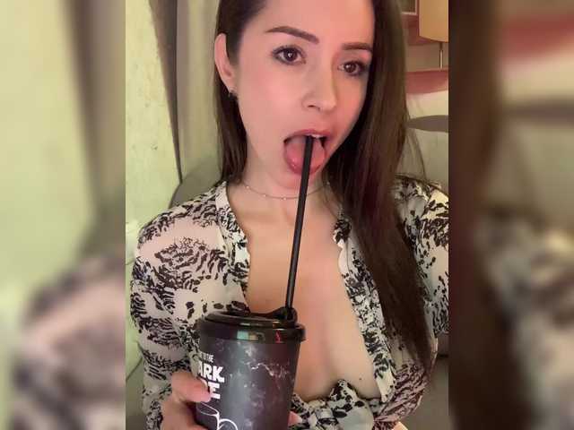 Amy-Lee's BongaCams show and profile