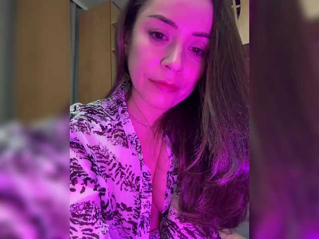 Amy-Lee's BongaCams show and profile