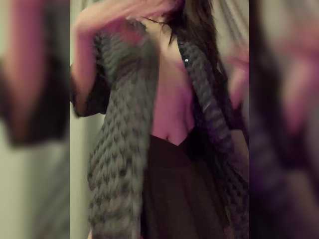 Amy-Lee's BongaCams show and profile